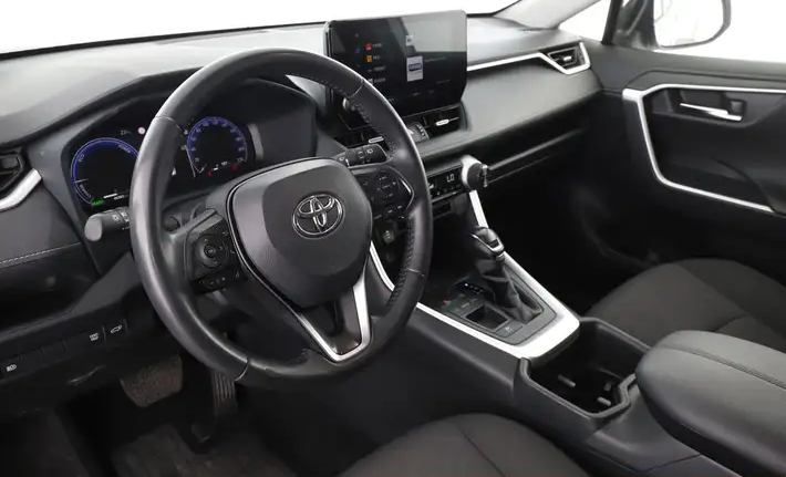 TOYOTA RAV 4 (01/01/2023) - 